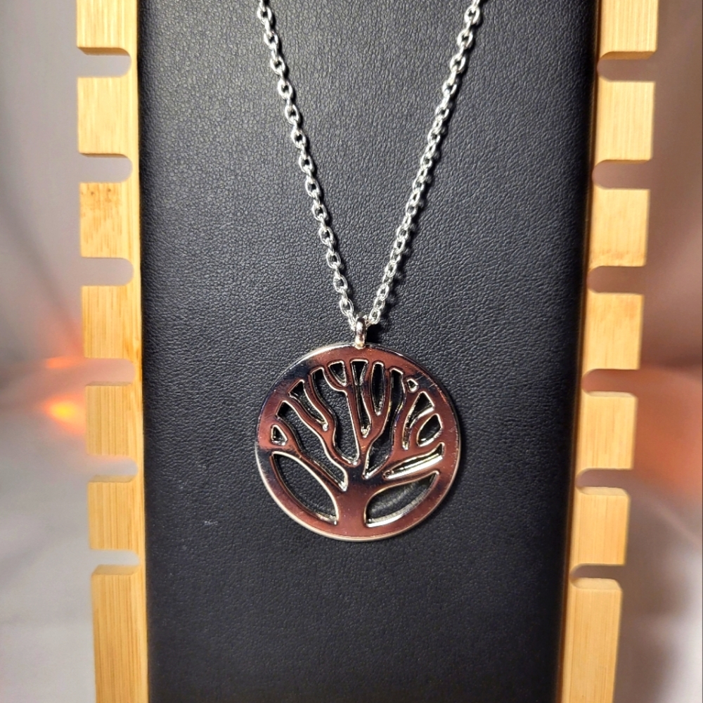 🌳 Tree of Life Necklace